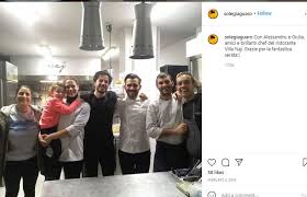 One response to έβλεπα μάστερ σεφ. Masterchef Tziobani O Erwtikos Metanasths To Estiatorio Sth Rodo To Kryfo Profil Kai H Panemorfh Syzygos Enimerotiko Gr