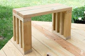 Free plans detailing exactly how to but a modern diy outdoor bench with back in 30 minutes, with only 3 tools, and around $30 in lumber. Scrap Wood Outdoor Bench Seat Diy Garden Bench Plans Ugly Duckling House