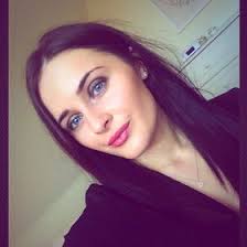 Katie McFarlane (katiemac0302)