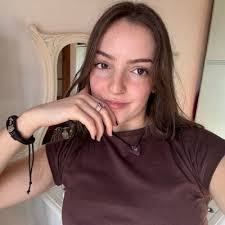 Lexy Logan (@Lexy_Logan)