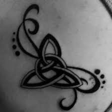 The celtic trinity tattoo is a very simple tattoo design, but very authoritative. 9 Amazing Trinity Knot Tattoo Designs With Images Styles At Life