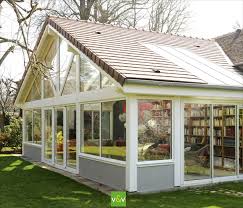 Toiture De Veranda Conseils D Entretien Toiture Veranda Decoration Exterieur Amenagement Veranda