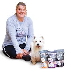 Sarasota animal hospital's mission is to educate and assist our clients in providing the best life for their pets. Kelly And Robert Ison Make Healthy Treats For Dogs Sarasota Magazine