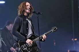 Imagine dragons' dan reynolds pays tribute to chris cornell at the 2017 billboard music awards. Chris Cornell David Fricke On Soundgarden Singer Final Days Rolling Stone