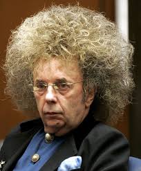 She lives long enough to kill her opponent, but dies in rick hill's arms after the battle. Se Estrena Un Documental Sobre Phil Spector