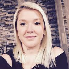 Laura Lessig (laural1565)