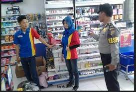 Harga biji selasih di alfamart. Mengejutkan Akhirnya Terbongkar Akal Busuk Cara Penipuan Kasir Di Indomaret Sebulan Bisa Dapat 5 Juta Tolong Di Share Ya Biar Pada Tahu Kabar Terupdate