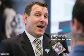 92 Coach Tim Lester Photos & High Res Pictures