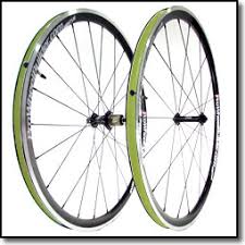 Use our tyre size calculator to calculate the diameter, width, sidewall, circumference, and revolutions per mile of any tyre. 1 Wheel Building Spoke Calculator Now Online Prowheelbuilder Prowheelbuilder Com