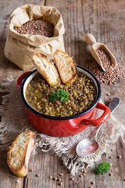 Zuppa Di Lenticchie La Ricetta Per Capodanno Cosa Ti Preparo Per Cena Ricetta Nel 2020 Zuppa Di Lenticchie Ricette Lenticchie