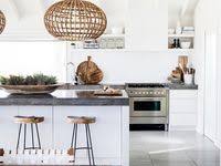 Eclairage Plan De Travail Suede 2018 Visuel 1 Slider Jpg Cuisine Noire Cuisine Noire Et Bois Idee Deco Cuisine