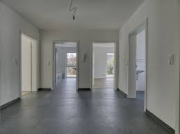 Auch ein parkplatz, was in hallstatt lebensnotwendig ist. 3 Zimmer Wohnung Zu Vermieten 96103 Hallstadt Karlstrasse 9 A Mapio Net