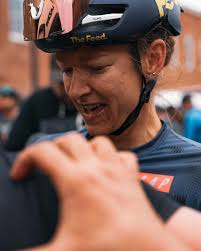 Before -> After @midsouthgravel. Not sure why I wasn't dustier, because  despite the last slide here, I felt like I was in the wheels a lot???  (Although the third pic is definitely