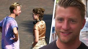 Streetlab fragment: Schlagerzanger deel 2 gemist? Terugkijk doe je op  NPO3.nl