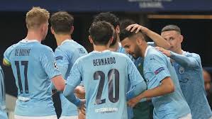 Riyad mahrez of manchester city scores their side's second goal past keylor navas of paris 56 min: Tdw0xo Ctja41m