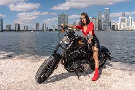 Harley Davidson Sportster 48 Motorcycle Rental In Miami Starting At 44 Day Miamimotorcyclerentals Harle Motorcycle Sportster 48 Harley Davidson Sportster