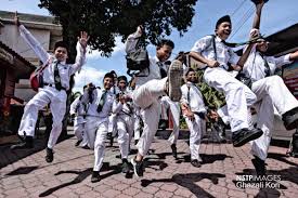 Buku ini dihasilkan untuk memenuhi keperluan pengajaran dan pembelajaran bahasa arab bagi pelajar peringkat diploma di universiti sultan zainal abidin (unisza). Ghazali Kori On Twitter Gelagat Pelajar Sekolah Menengah Agama Sultan Zainal Abidin Smaszal Ladang Melompat Kegembiraan Selepas Tamat Sesi Persekolahan Bagi Tahun 2018 Yang Berakhir Pada Hari Ini Bagi Negeri Kedah Terengganu