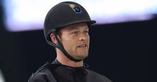 Benoît petitjean a participé à jappeloup, dépression et des potes, les petits mouchoirs, open bed, enfin veuve. Benoit Petitjean Compagnon De Laurent Ruquier Pro Am For Charity Presente Par Hyatt Lors De La Troisieme Journee Du Longines Masters De Paris 2016 Au Parc D Purepeople