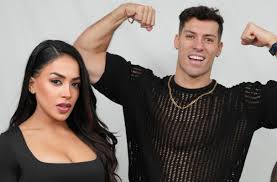 Fabio Agostini llama a Patricio Parodi 'sin códigos con Mario Irivarren' |  VIDEO | Onelia Molina | Esto es Guerra | Farándula | ESPECTACULOS |  TROME.COM