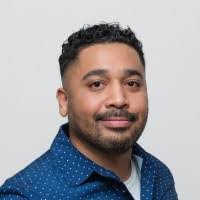 Jeannine Rogers's Instagram, Twitter & Facebook