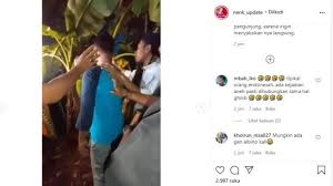 Pincuk adalah wadah dari daun pisang yang dilipat menjadi segitiga, seperti kerucut dengan sematan lidi di bagian ujungnya. Heboh Daun Pisang Seperti Kain Kafan Warga Sempat Gelar Ritual