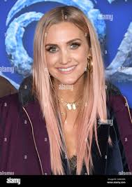 Ashlee thompson hi-res stock photography and images