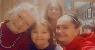 Darlene Love, I want to thank you personally for the historical information  you have gathered and preserved and continue to share. It is appreciated !