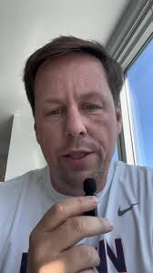 Responding to whether in hindsight, would I go back and quit being a lawyer  sooner? #davidnobleshow #professornoble #storytime #entrepreneurship  #lawyertiktok