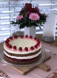 Weisse Schoko Mascarpone Torte Mit Himbeeren Langsam Kocht Besser Rezept Torten Selber Backen Schoko Himbeer Torte Schokoladencreme Fur Torte