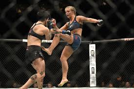 Paige vanzant, who fought two rounds with a broken arm at ufc st. Ufc S Paige Vanzant Undergoes Second Surgery On Broken Arm Bloody Elbow