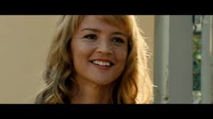 Un Amor Imposible Trailer Youtube