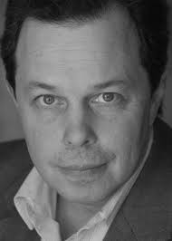 Curtis Armstrong