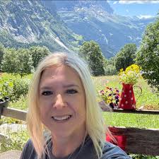 Abigail Bernstein and her two sons, Koa Kai and Kush Kohole have been  missing since October 2022. They were last seen at the Ala Wai Boat Harbor  in Honolulu, Hawaii. It is