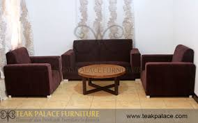 Sofa ini terbuat dari kain bludru hannesy dan dilengkapi dengan per yang kuat. Sofa Tamu Model Minimalis Untuk Ruang Tamu Terbaru Toko Jepara Mebel Murah Kayu Jati
