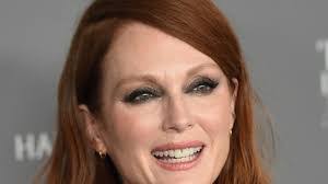 Julien Moore's Instagram, Twitter & Facebook