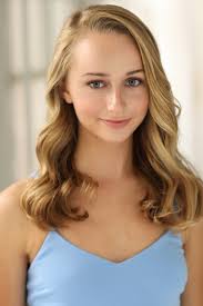 Jackie Rhoads's Instagram, Twitter & Facebook