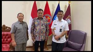 Letnan jenderal (letjen) tni (purn) prabowo subianto dilantik sebagai menteri pertahanan (menhan) oleh presiden republik. Gubernur Olly Dondokambey Temui Rektor Universitas Pertahanan Ri Perkuat Kerjasama Bidang Pendidikan Beritamanado Com Berita Terkini Manado Sulawesi Utara
