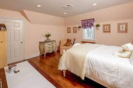 The Additional Bedrooms 14 X 13 And 15 X 11 Of The House Are On The Same Level As The Master Bed Master Bedroom Suite Multipurpose Room Double French Doors