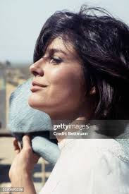 645 Willie Ross Photos & High Res Pictures