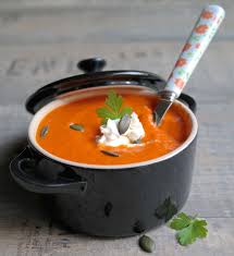 Recette Veloute Au Poivrons Rouge Tomate Et St Moret Par Papilles Et Pupilles Stmoret Saintmoret Papillesetpupille Poivron Rouge Soupe Poivron Tomates