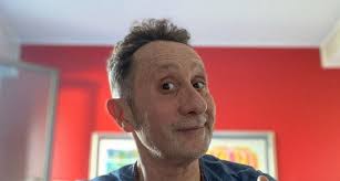 Attentato! quando appariva come ospite comico della trasmissione zelig. Chi E Beppe Braida Eta Altezza Moglie E Instagram