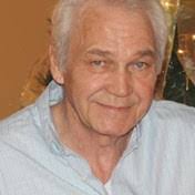 Chester Collett's Instagram, Twitter & Facebook