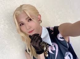 charisma のイラスト・マンガ・コスプレ・モデル作品 (240 件)