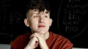 Silas blev fjernet fra sin familie og anbragt på det ene opholdssted efter  det andet: Var bare 14 år, da han endte som hjemløs narkoman