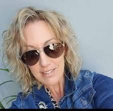 What happened to the Teddy bears in Ron's Corner?