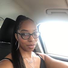 I feel like my foot belongs to a foreign creature" #MyFeetAreKillingMe