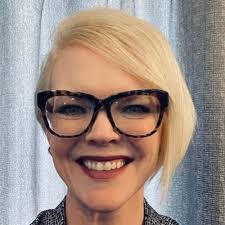 Anna Nickens's Instagram, Twitter & Facebook