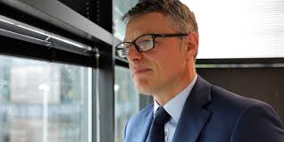 Betsi Cadwaladr University Health Board to pay former chief exec £188,000  while he works for English health trust