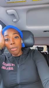 Janelle Chanel (@fluorescent.nelle)