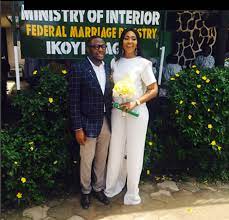 In 2016 lilian esoro got divorced with ubi franklin. It S Official Ubi Franklin Lilian Esoro Are Married Photos From Their Registry Wedding Onobello Com